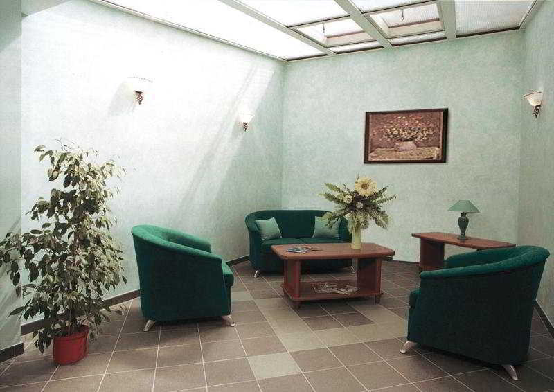 Hotel Derby Karlowe Wary Zewnętrze zdjęcie
