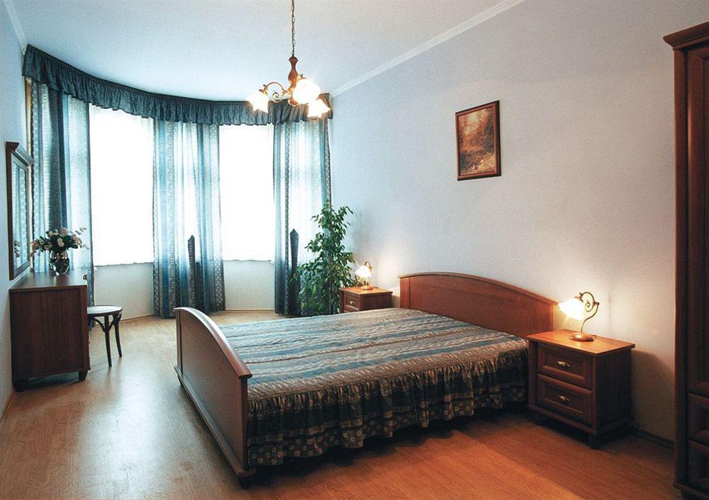 Hotel Derby Karlowe Wary Pokój zdjęcie
